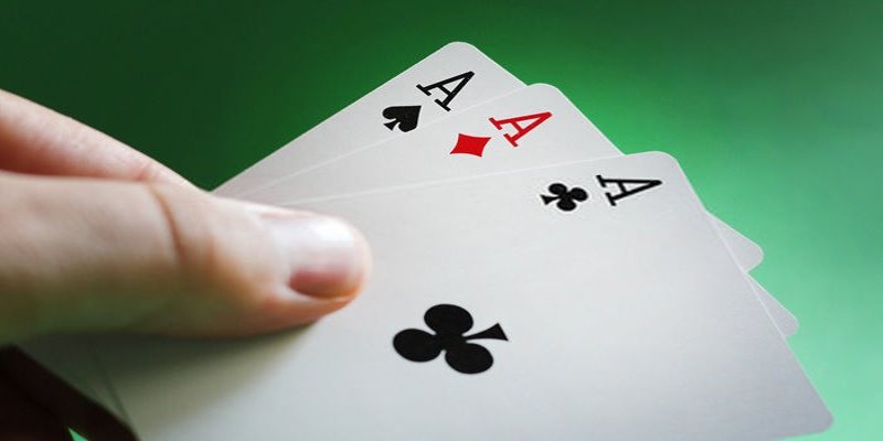 Phân tích chiến thuật tối ưu trong cách chơi bài xì dách